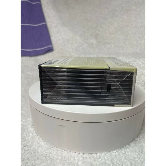 FUJIFILM 10 Pack Sealed CD-RW Rewritable 80 min 700 MB up to 4X Compact Disc - Picture 4 of 5